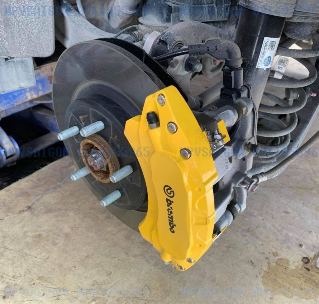 Ốp phanh Brembo cho Kia Carnival 2024 2025
