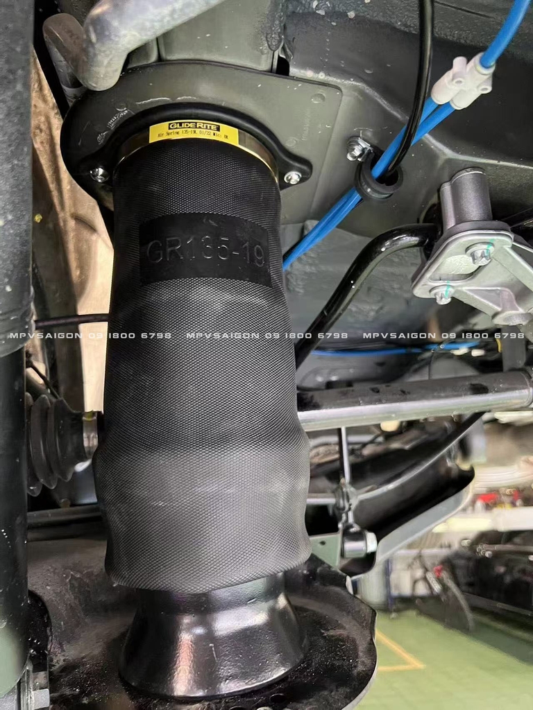 Phuộc hơi Gliderite dành cho Mercedes Benz V250: giải pháp tối ưu- êm ái vượt trội