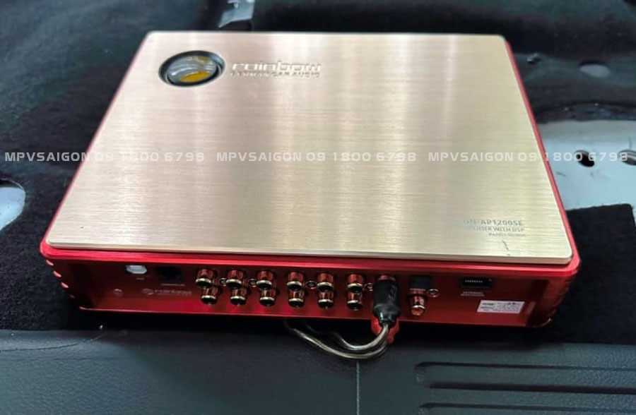 Rainbow Iron - AP1200SE -12 kênh DSP Amplifier