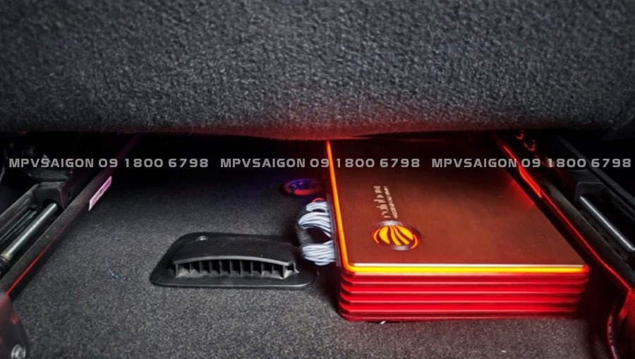 Rainbow Iron - AP1200SE -12 kênh DSP Amplifier