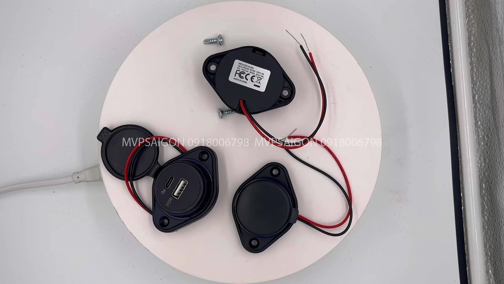 Sạc dẹp USB dành cho ô tô xe máy QC3.0 PD3.0
