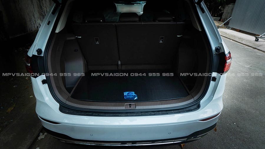 Sàn Carbon cho Volkswagen Viloran 2024 sản xuất tại MPVSAIGON