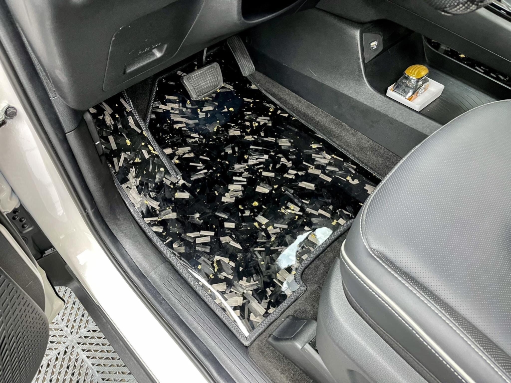 Sàn carbon Hyundai Custin sản xuất tại xưởng MPVSAIGON