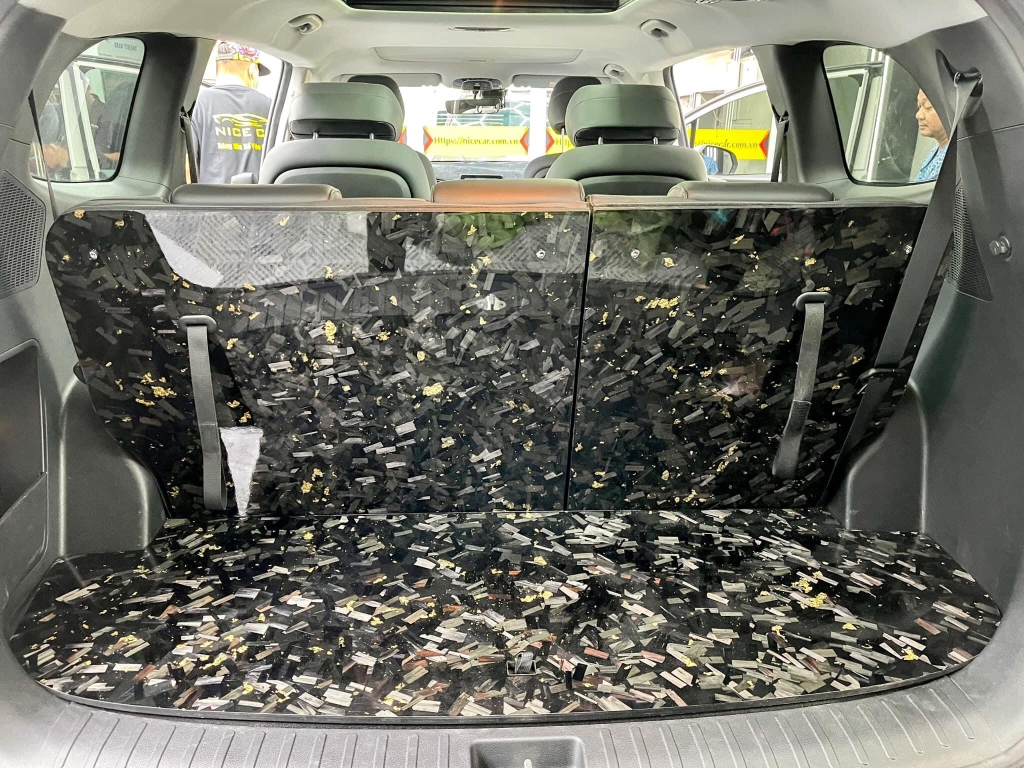 Sàn carbon Hyundai Custin sản xuất tại xưởng MPVSAIGON