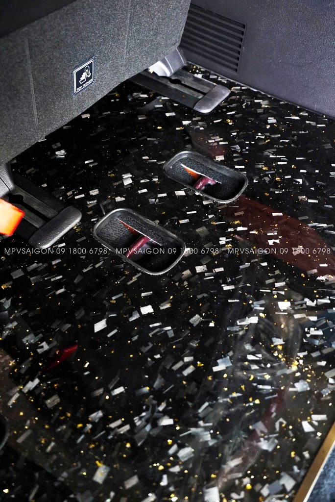 SÀN FORGED CARBON LÁ VÀNG DÀNH CHO NEW KIA CARNIVAL 2024 2025