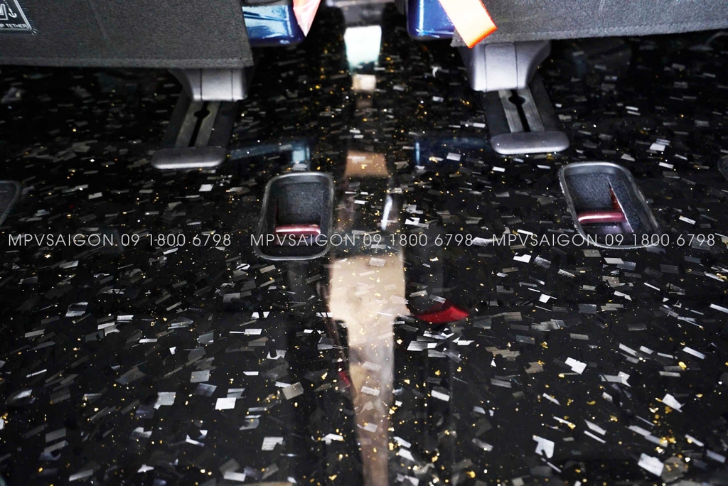 SÀN FORGED CARBON LÁ VÀNG DÀNH CHO NEW KIA CARNIVAL 2024 2025