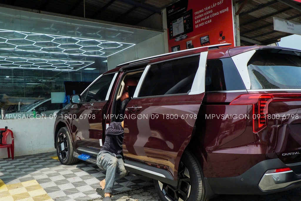 Sàn Carbon cho Volkswagen Viloran 2024 sản xuất tại MPVSAIGON