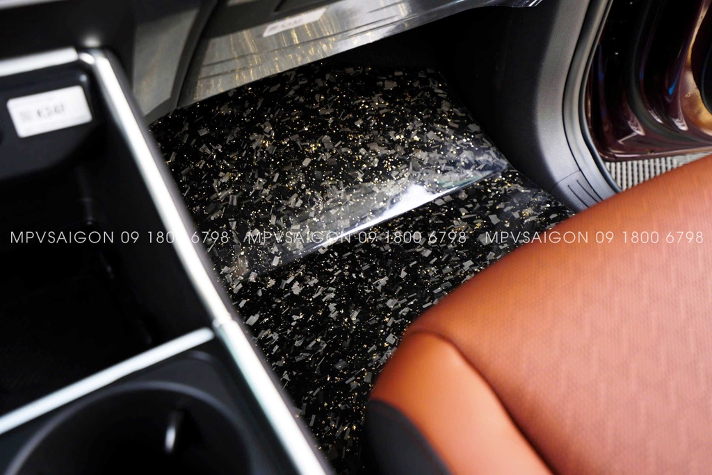 Sàn Carbon cho Volkswagen Viloran 2024 sản xuất tại MPVSAIGON