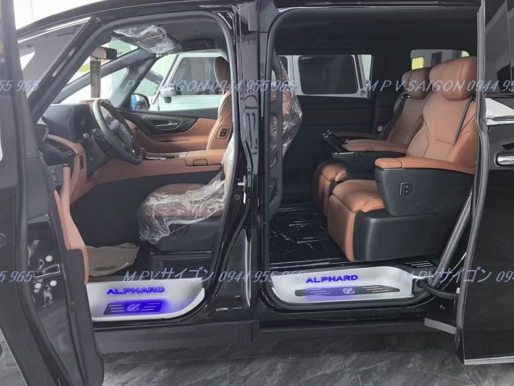 Tổng hợp phụ kiện- đồ chơi Toyota Alphard 2024: đầy đủ nhất hiện nay