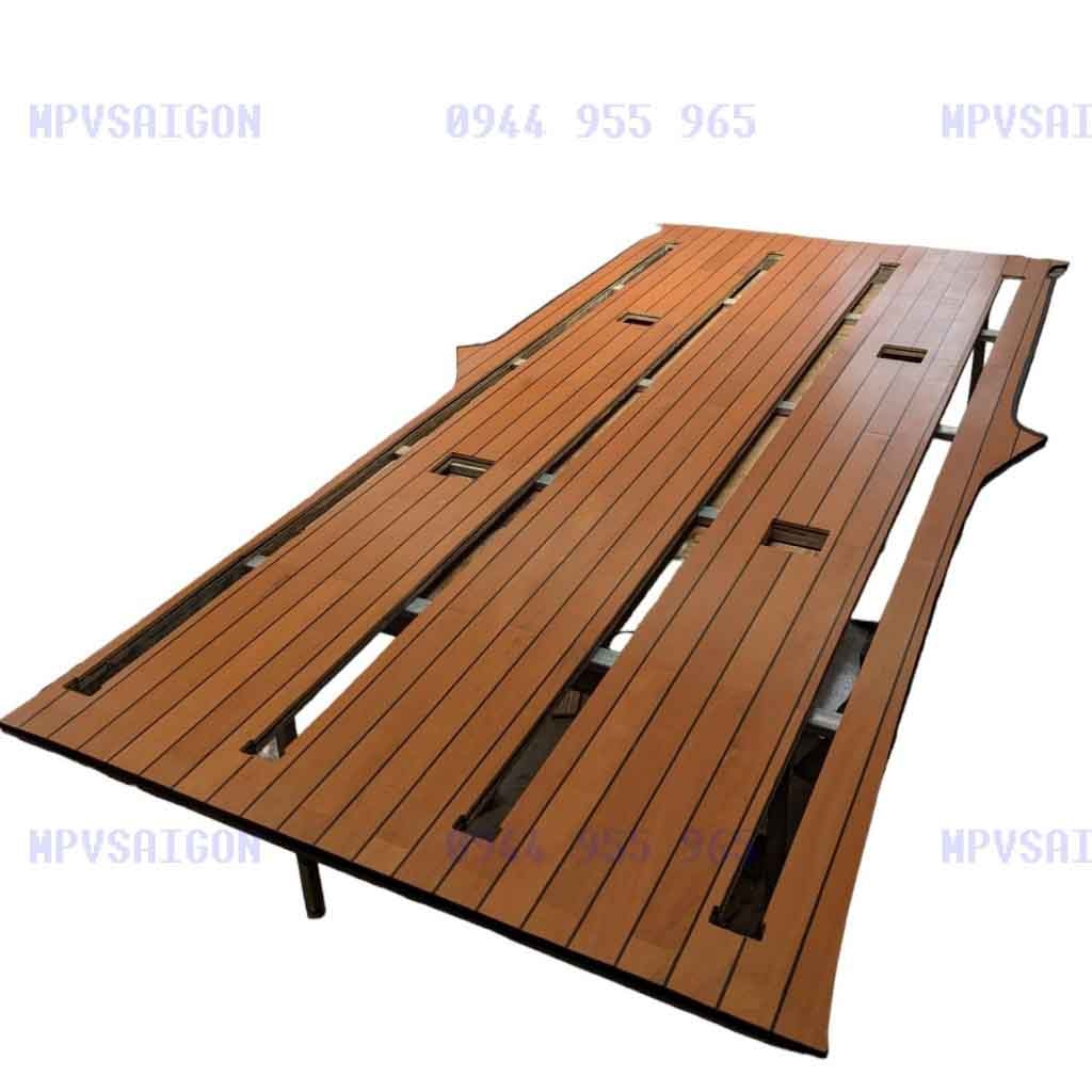 Sàn gỗ tự nhiên Mercedes Benz Vito V220 V250