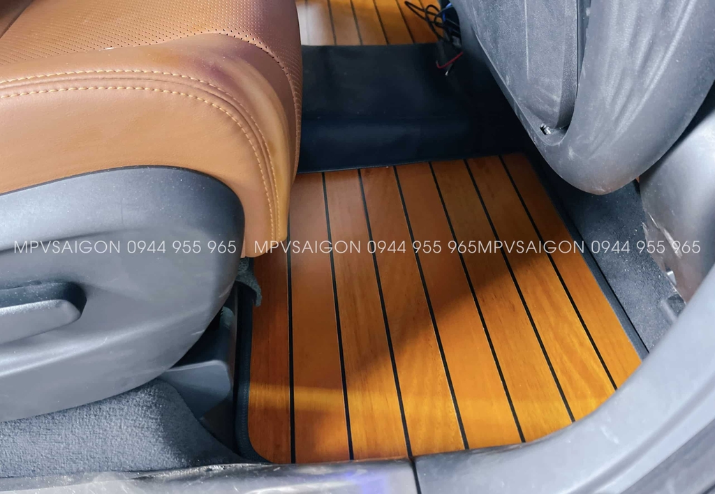 Sàn gỗ tự nhiên Vinfast VF9