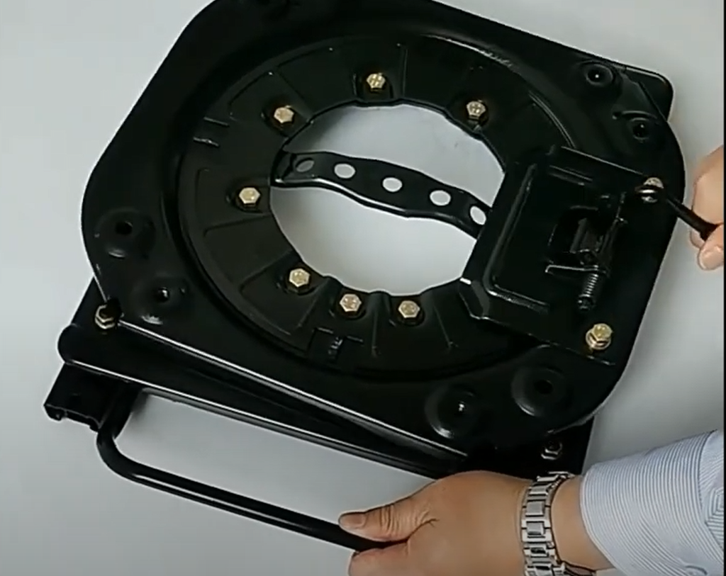 Đế xoay ghế mâm xoay ghế 360 độ tay gạt ( đế xoay cơ)