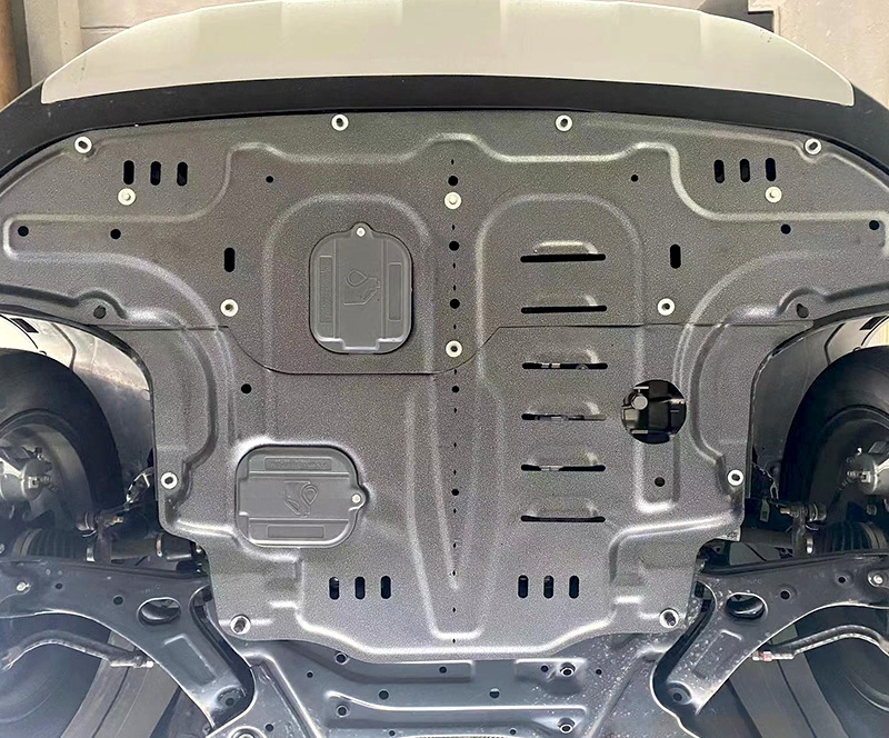 Tấm bảo vệ động cơ Hyundai Custin