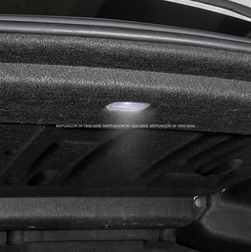 Tấm cách âm khoang cốp Benz C200 C260 C300 2022-2023