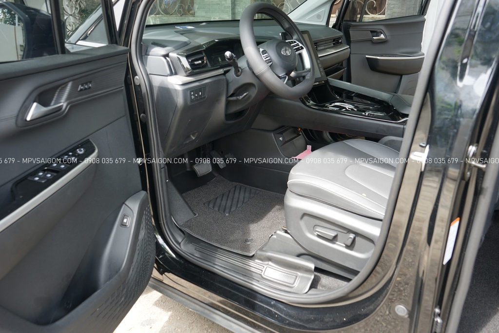 Thảm sàn nhựa TPE Hyundai Custin