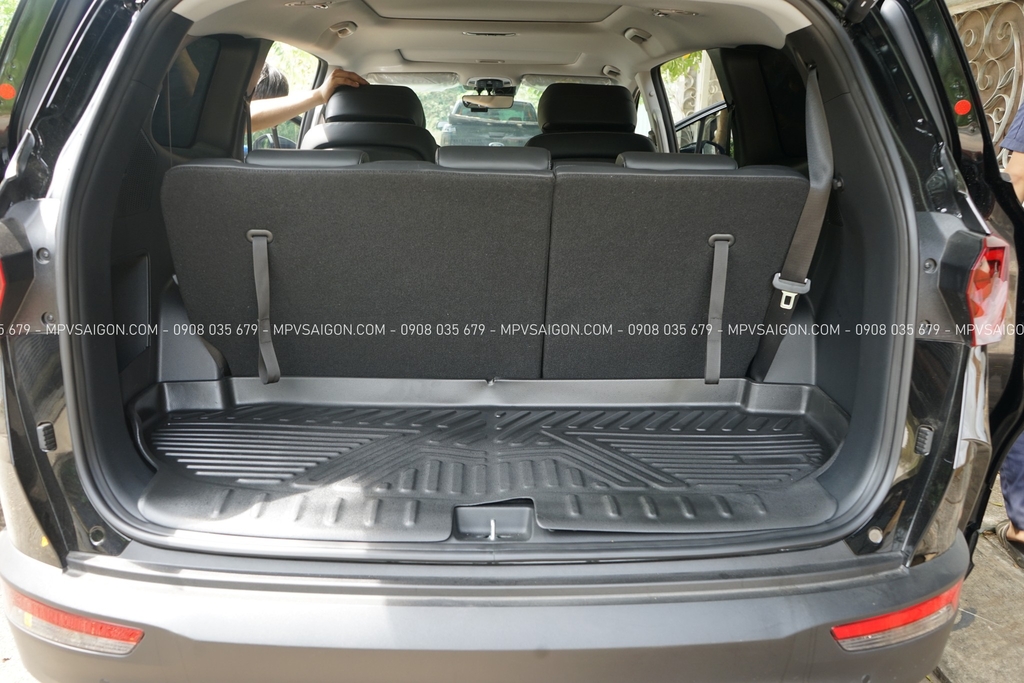 Thảm sàn nhựa TPE Hyundai Custin