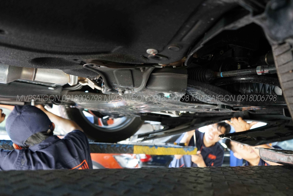 Tấm ốp gầm bảo vệ động cơ - tấm giáp gầm Hyundai Tucson, Hyundai H1, KIA K3, Vios,..