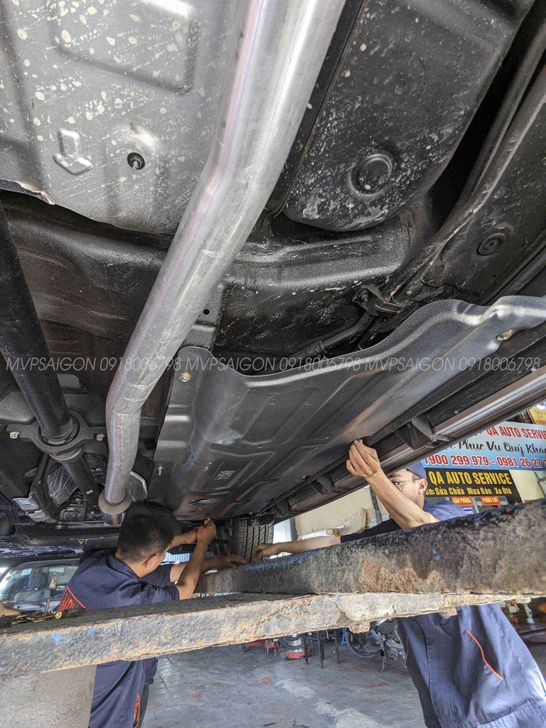 Tấm ốp gầm bảo vệ động cơ - tấm giáp gầm Hyundai Tucson, Hyundai H1, KIA K3, Vios,..