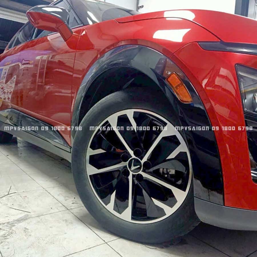 Tráng lốp chống đinh cho VinFast VF3