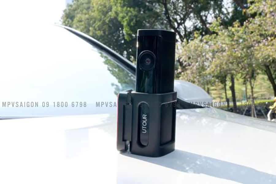 UTOUR C2L - Hệ thống cảnh báo tránh va chạm