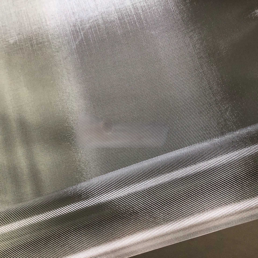 Vải carbon fiber 3K dệt cho nội thất ô tô C13