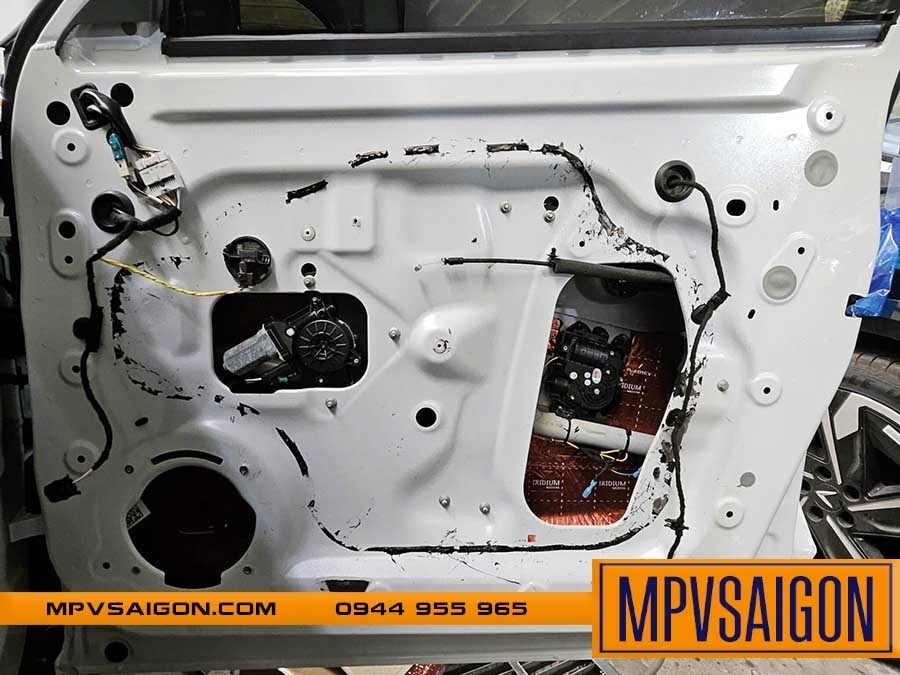 VINFAST VF7 NÂNG CẤP FOCAL - ÂM THANH TỪ PHÁP VỚI CHI PHÍ HỢP LÝ