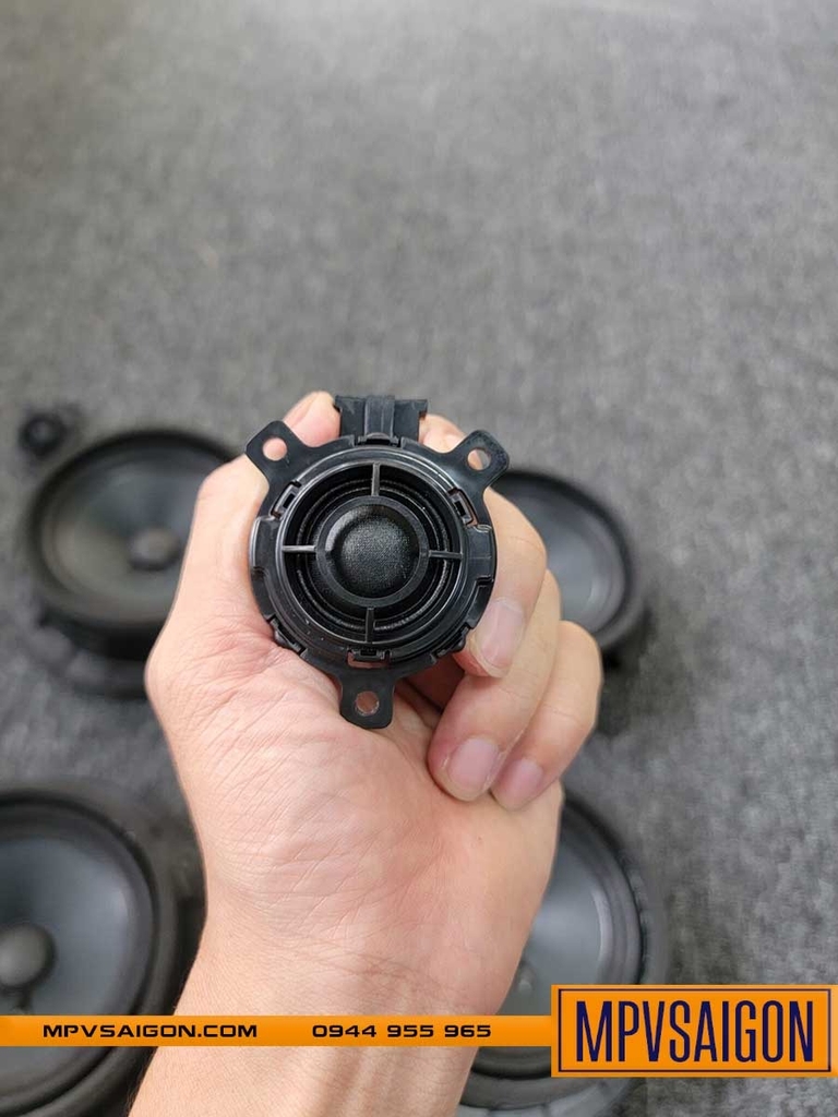 VINFAST VF7 NÂNG CẤP FOCAL - ÂM THANH TỪ PHÁP VỚI CHI PHÍ HỢP LÝ