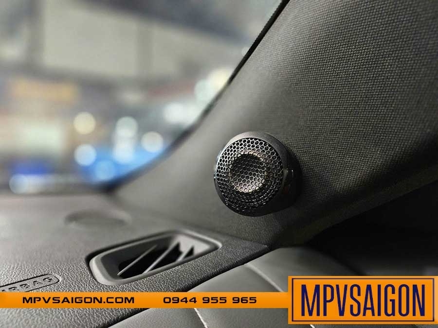 VINFAST VF7 NÂNG CẤP FOCAL - ÂM THANH TỪ PHÁP VỚI CHI PHÍ HỢP LÝ