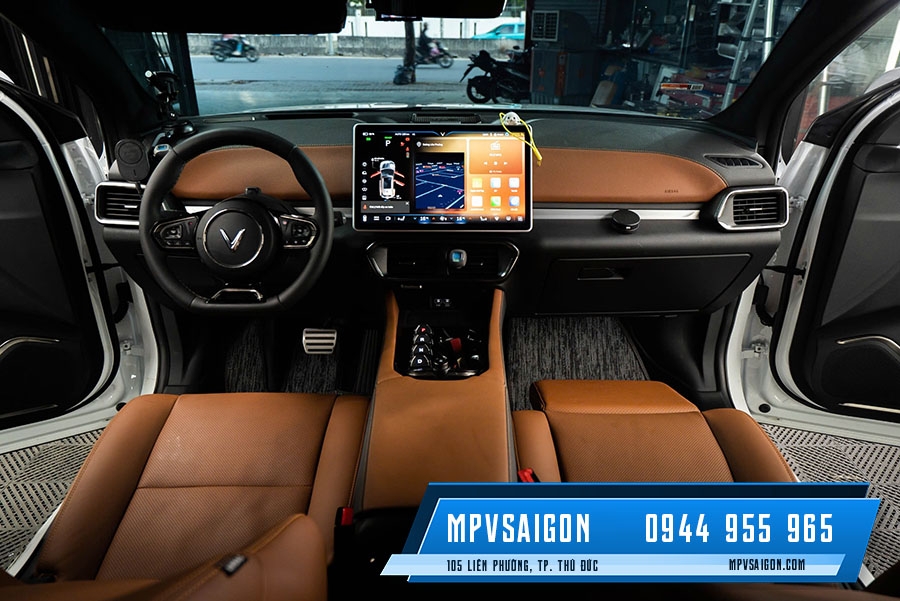 VINFAST VF8 ĐỘ NÂNG CHÂN CHỈNH ĐIỆN VỚI CHI PHÍ HỢP LÝ