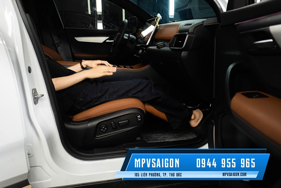 VINFAST VF8 ĐỘ NÂNG CHÂN CHỈNH ĐIỆN VỚI CHI PHÍ HỢP LÝ