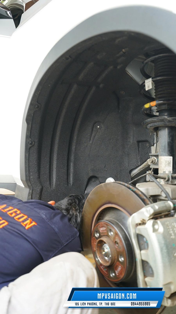 VINFAST VF8 THI CÔNG CÁCH ÂM TOÀN DIỆN VỚI DR ARTEX