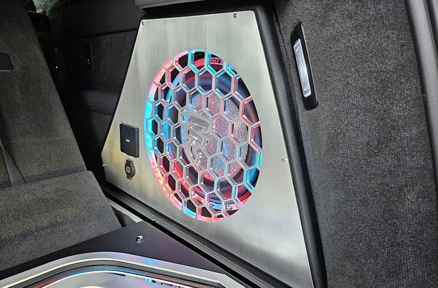 VINFAST VF9 NÂNG CẤP HỆ THỐNG ÂM THANH HI-END FOCAL, AUDIO SOLUTION VÀ HELIX TẠI MPVSAIGON