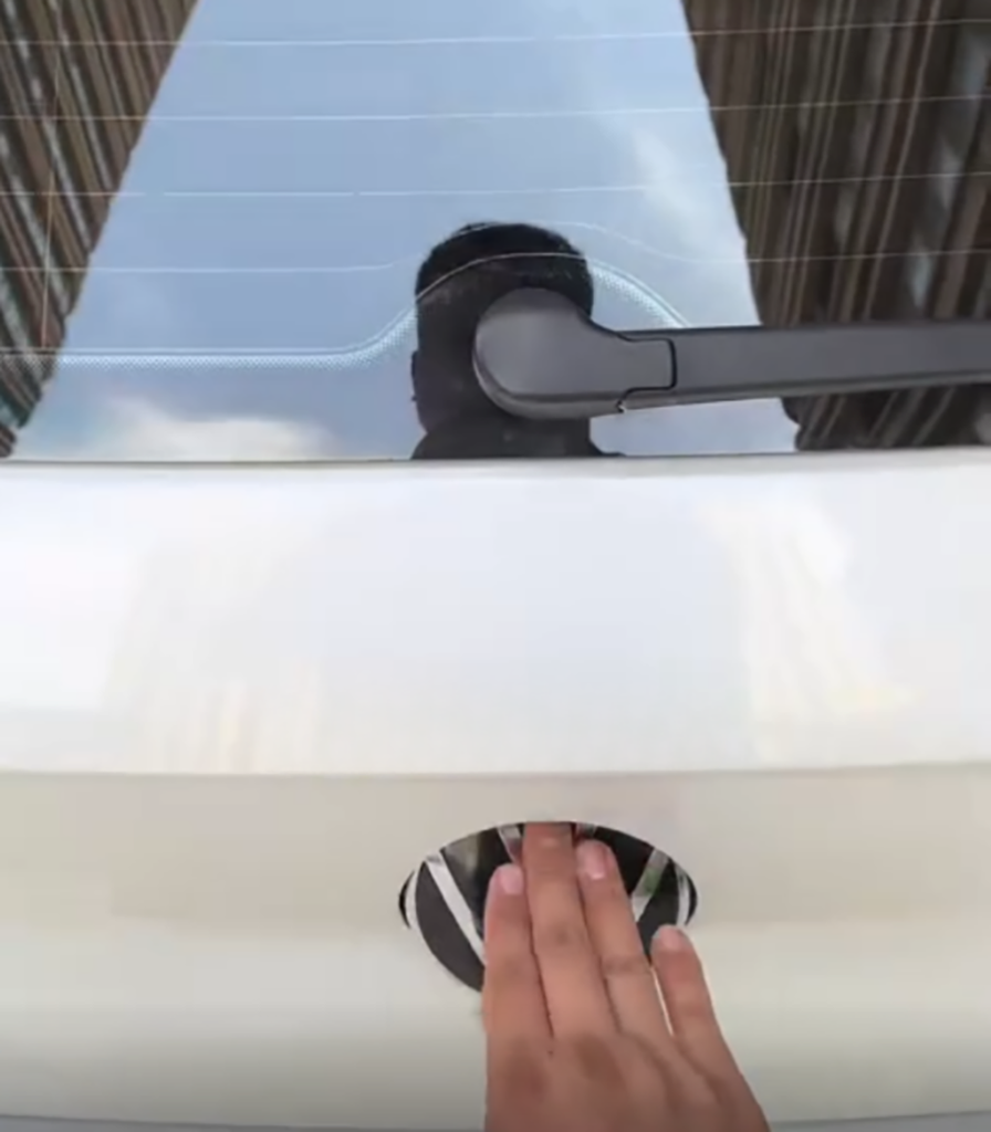 VOLKSWAGEN GOLF - NÂNG CẤP CỐP ĐIỆN HIỆN ĐẠI