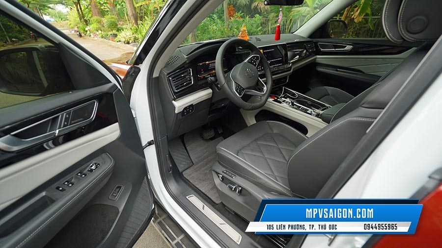 Sàn gỗ cao cấp VW Teramont/ Teramont President