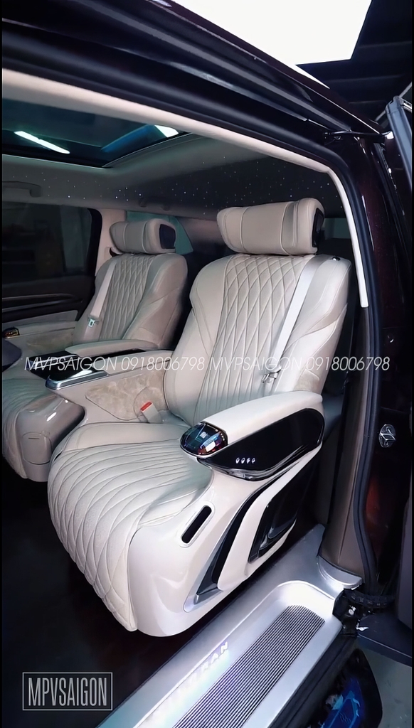 Volkswagen Viloran độ ghế limousine Alphard cao cấp