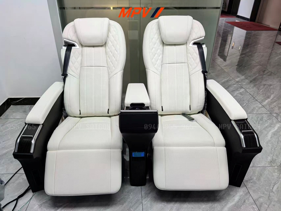 TOYOTA ALPHARD NÂNG CẤP BẢN 4 CHỖ LM CÓ VÁCH NGĂN