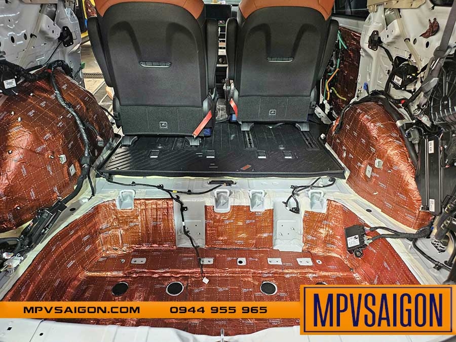 XỬ LÝ CÁCH ÂM VÀ CHỐNG ỒN NEW CARNIVAL 2025 VỚI VẬT LIỆU CHUẨN TỪ DR. ARTEX