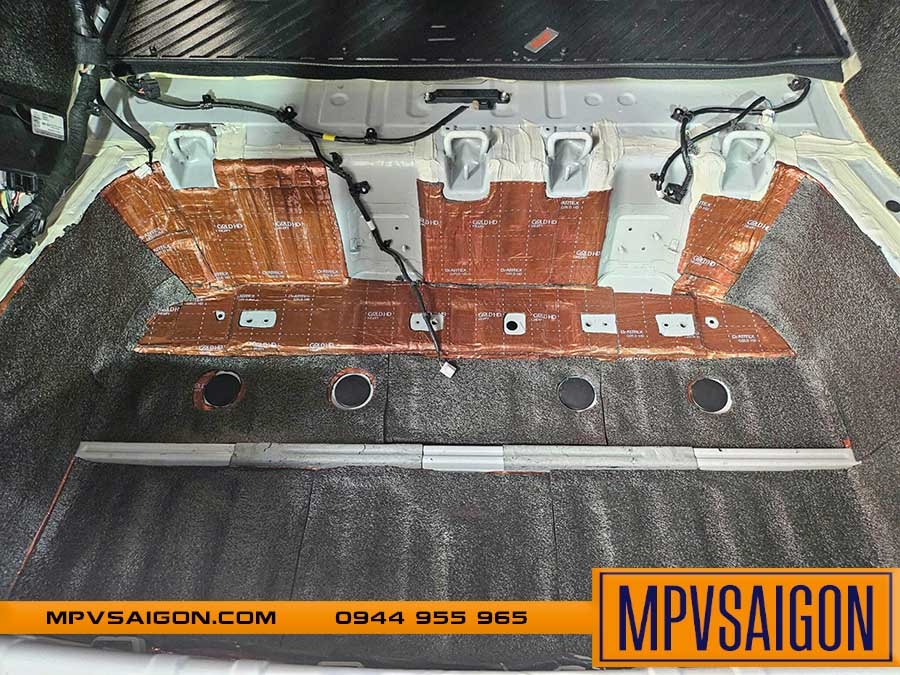 XỬ LÝ CÁCH ÂM VÀ CHỐNG ỒN NEW CARNIVAL 2025 VỚI VẬT LIỆU CHUẨN TỪ DR. ARTEX