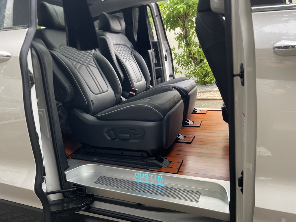 Tổng hợp phụ kiện - đồ chơi Hyundai Custin