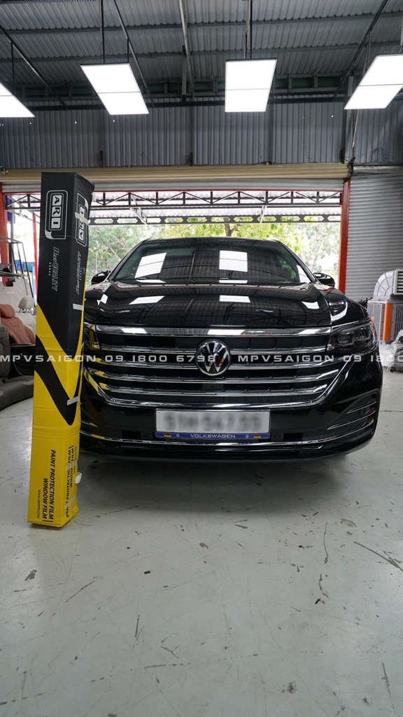 Thi công phủ PPF bảo vệ nội thất và ngoại thất ô tô Ari cho Volkswagen Viloran: Báo giá mới nhất 2024