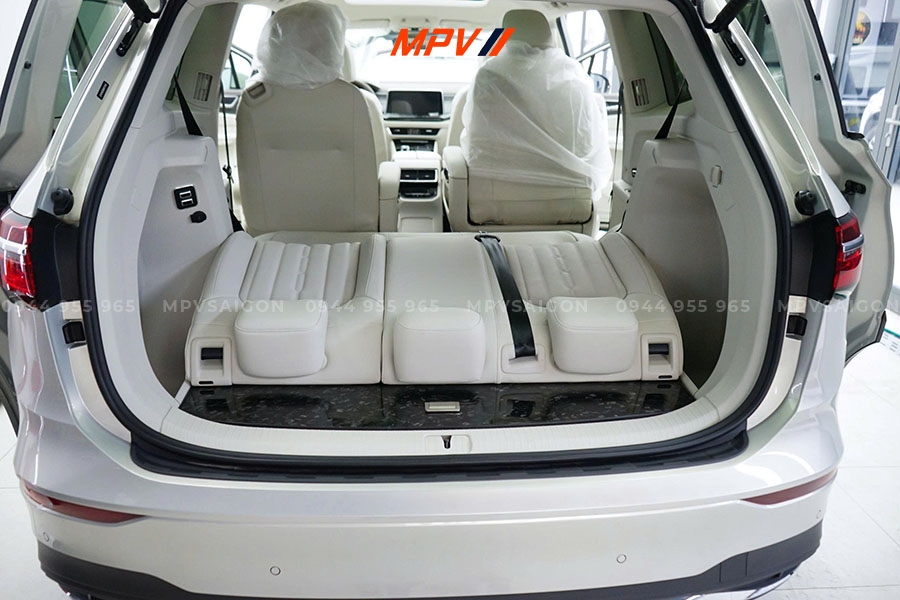 COMBO NÂNG CẤP TIỆN NGHI GIA ĐÌNH: GHẾ NÂNG HẠ XOAY, GIƯỜNG BĂNG BA VÀ SÀN CARBON