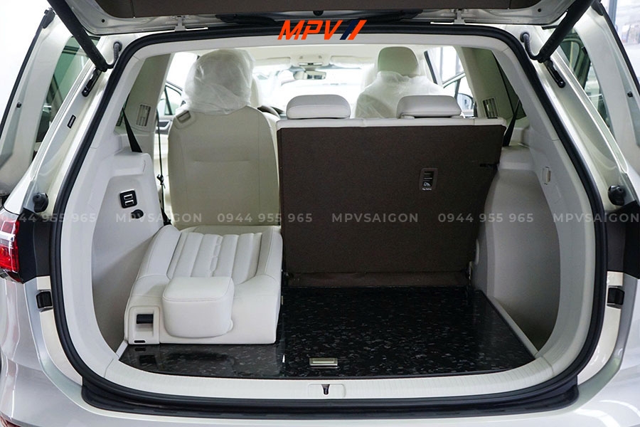 COMBO NÂNG CẤP TIỆN NGHI GIA ĐÌNH: GHẾ NÂNG HẠ XOAY, GIƯỜNG BĂNG BA VÀ SÀN CARBON