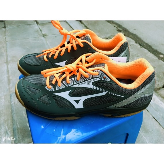 Giày Mizuno Thunder Blade Đen Cam