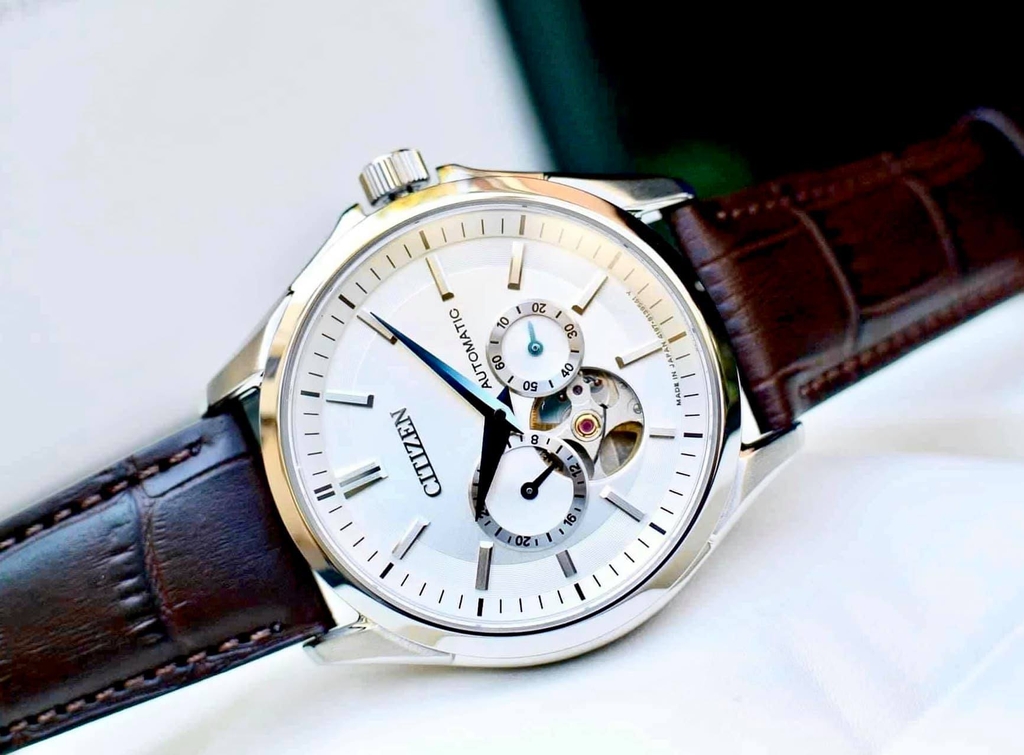 CITIZEN OPEN HEART NP1010-01A AUTOMATIC | Đồng hồ chính hãng