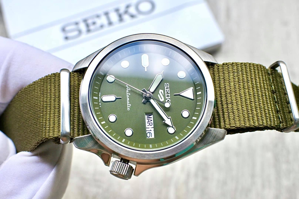 SEIKO 5 SPORTS AUTOMATIC SRPE65K1 | Đồng hồ chính hãng Rich Tran