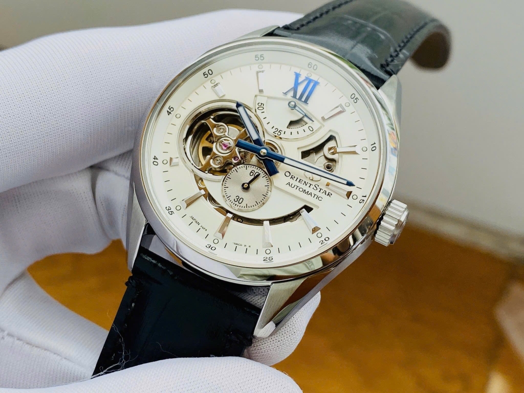 ORIENT STAR JOKER SEMI SKELETON RK-AV0007S MẶT TRẮNG KIM XANH