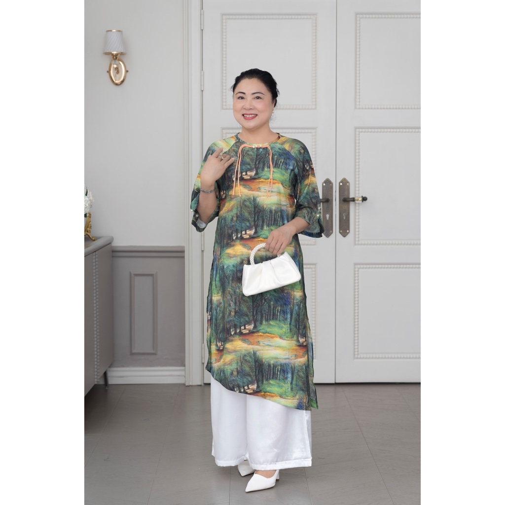 M-Collection - Áo Dài Cổ Tròn Thắt Bính Đính Ngọc Trai Chất Đũi Hàn Một Lớp - L12012LW01
