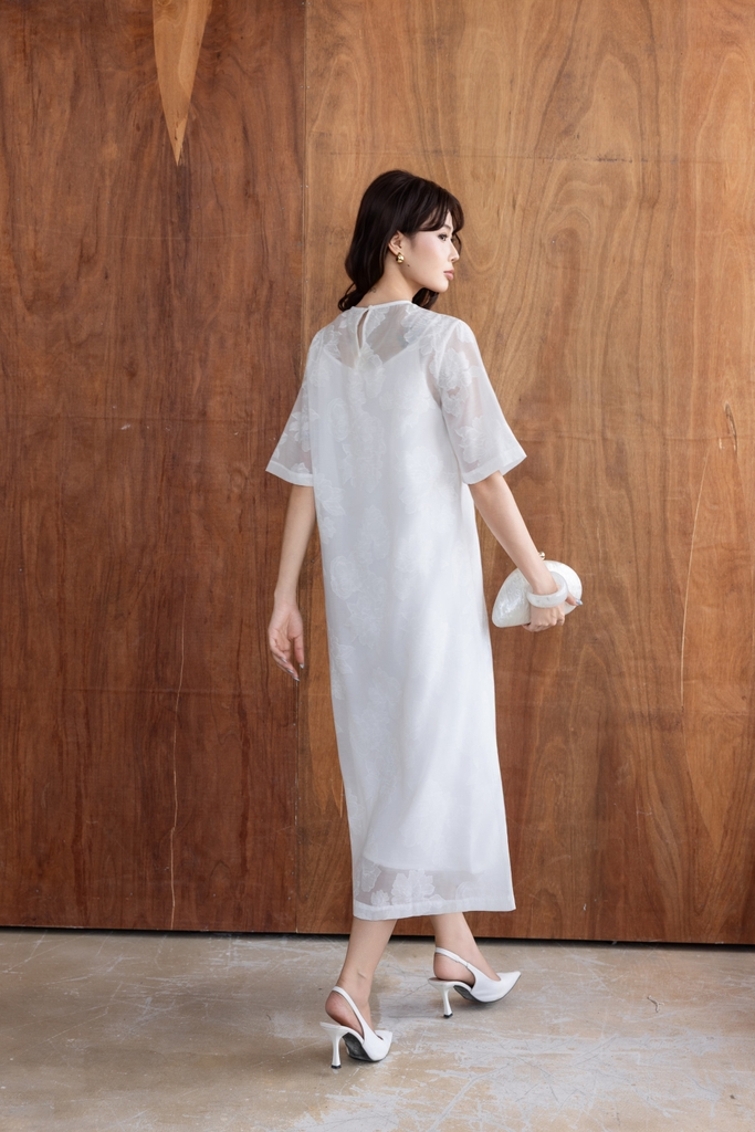 SWANLAKE | Váy Đầm Maxi Suông Nữ Hai Lớp Tay Ngắn Cổ Tròn Vải Tơ Hoa Cao Cấp Đi Tiệc Du Lịch D12064LW05