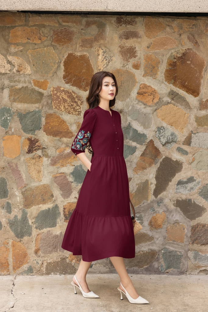 SWANLAKE | Váy Đầm Nữ Maxi Đuôi Cá Xòe Vải Cotton Tay Lỡ Thêu Hoa Cổ Trụ Cài Nút Công Sở D13567LW01