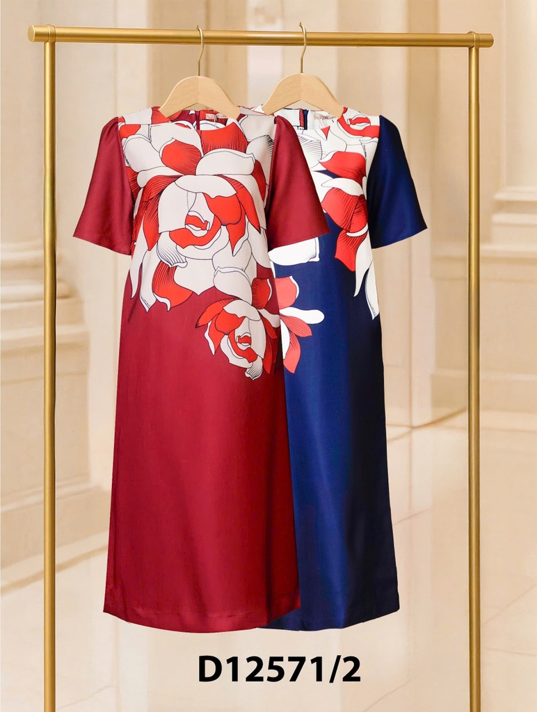 M COLLECTION | Đầm Lụa Day Co Giãn Chân Bông Đi Tiệc Trung Niên, Tặng Mẹ Sang Trọng D12571LW01